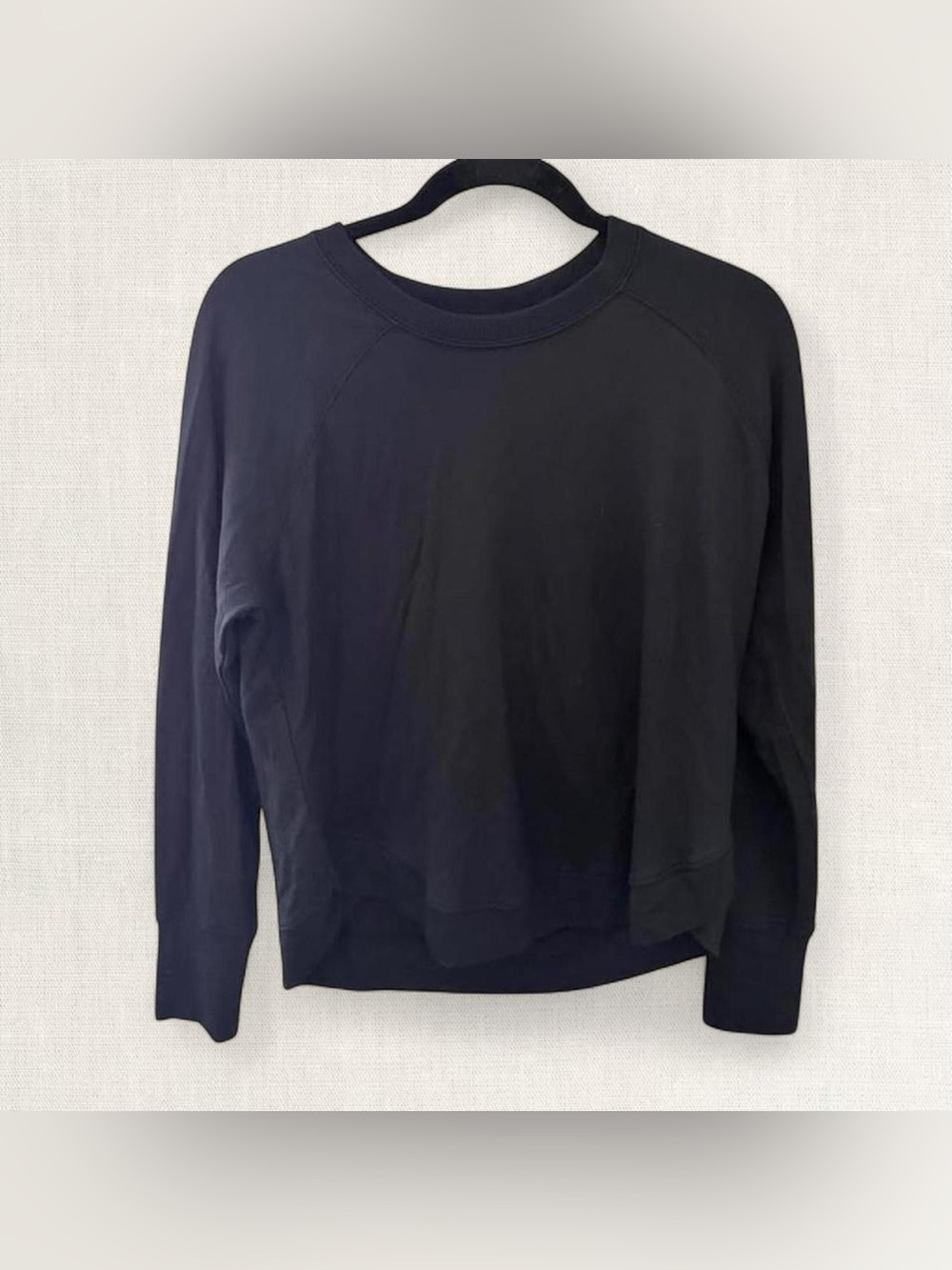 Athleta Black Women's Crewneck Long Sleeve